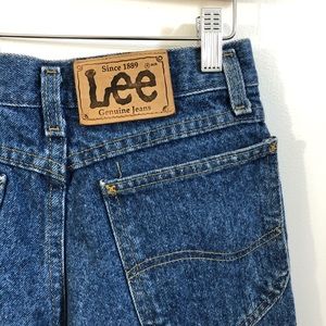 Vintage Lee Geniune High Waisted Mom Jeans 26”